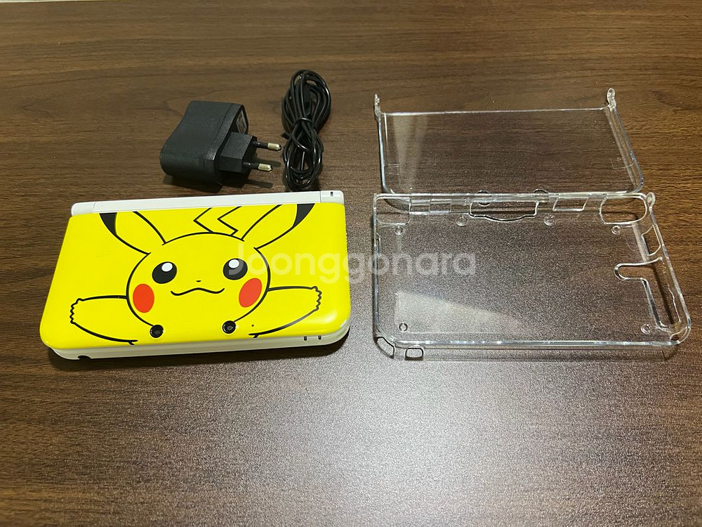 3DS XL 피카츄 에디션 팝니다--3