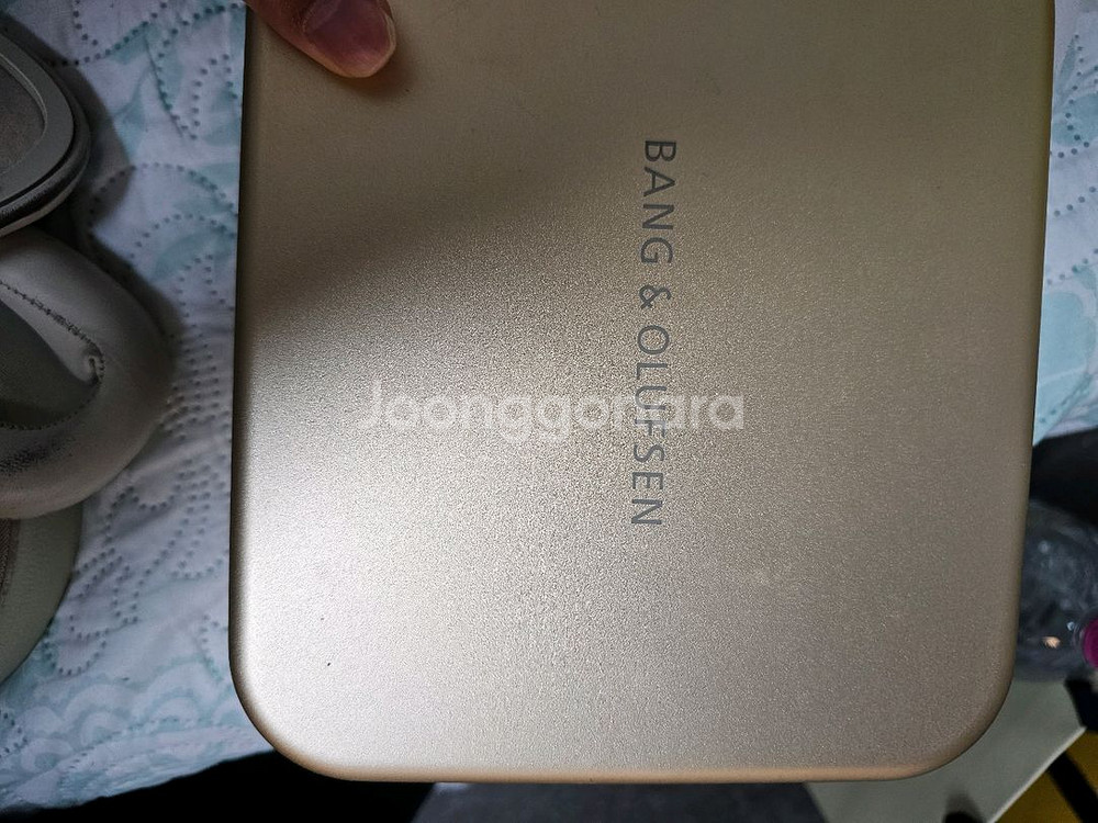 뱅앤올룹슨 H95 골드--8