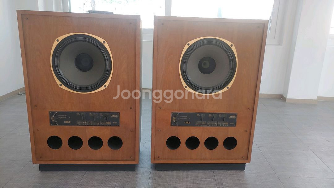 탄노이 K3808 스피커--1