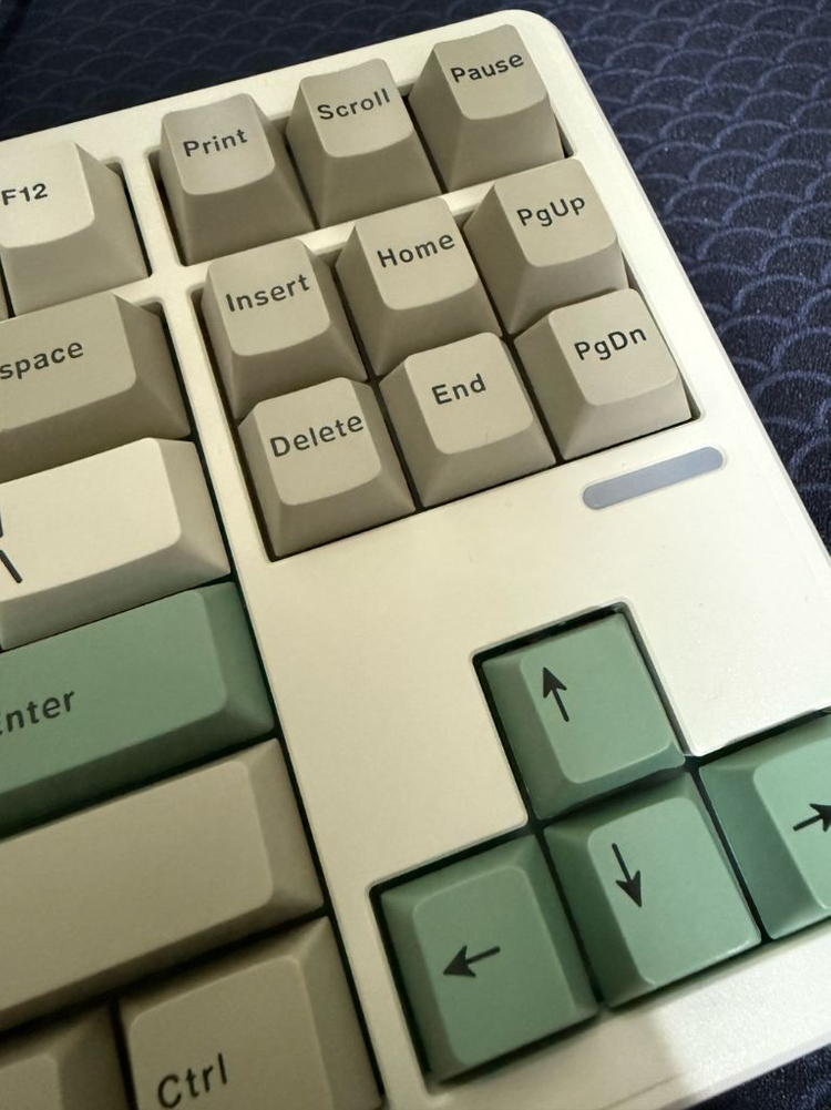 rs8 키보드 핑크치즈축--1