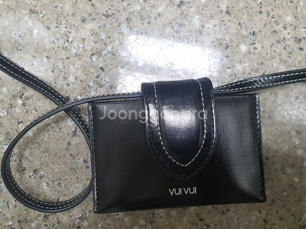 부이부이 닛 미니백 카드지갑 블랙--1