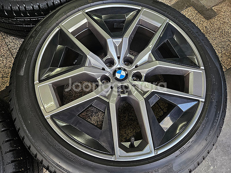 BMW G60 5시리즈 19인치 934 정품 휠타이어--4