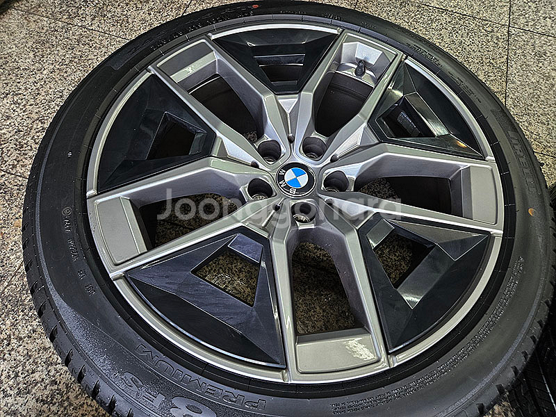 BMW G60 5시리즈 19인치 934 정품 휠타이어--2