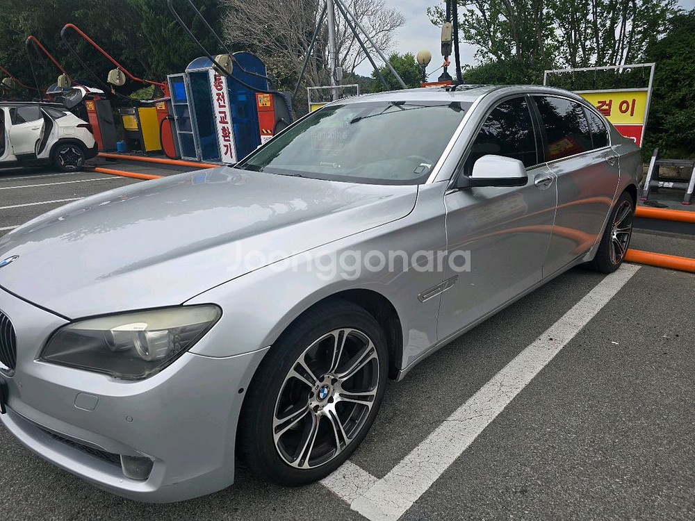 BMW740LI--2