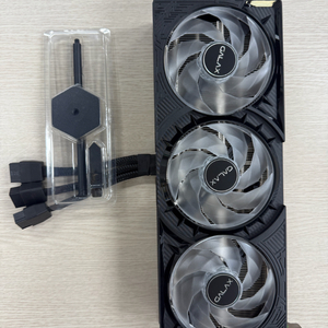 갤럭시 지포스 RTX5080 블랙 OC D7