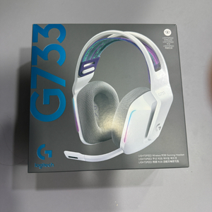 로지텍 G733 무선 게이밍 헤드셋 팝니다(거의새상품)