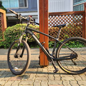 XT급 풀카본 MTB 자전거 리모트샥 유압디스크브레이크