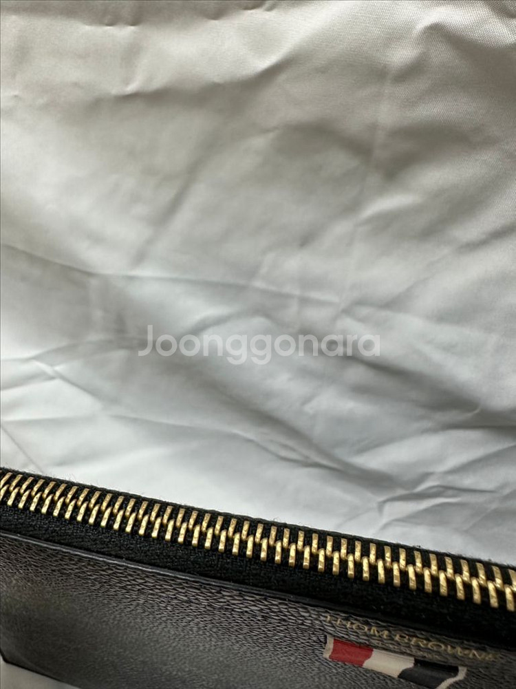 [M] 톰브라운 클러치백--5