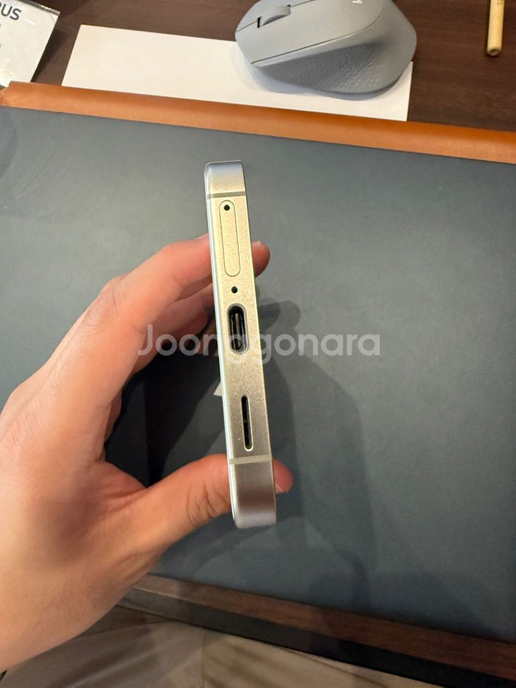갤럭시S24 256g S급 팝니다--5