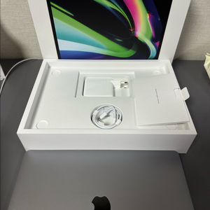 맥북 프로 M1 13인치 256GB