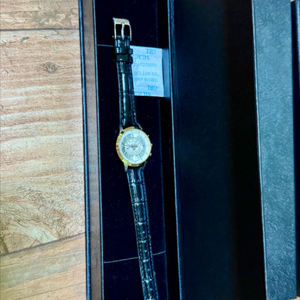 새) 소장품 경찰 각인 손목 시계 경찰청장 민갑룡