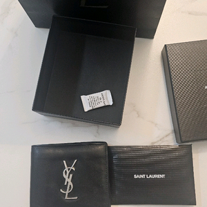 생로랑 남성 반지갑 YSL모노그램 스무스 블랙-실버YS