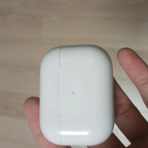에어팟 프로 2세대 C타입 본체