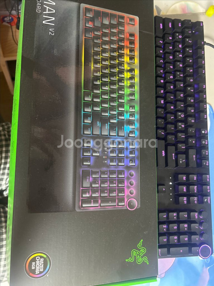 레이저 게이밍 키보드 헌츠맨 v2--0