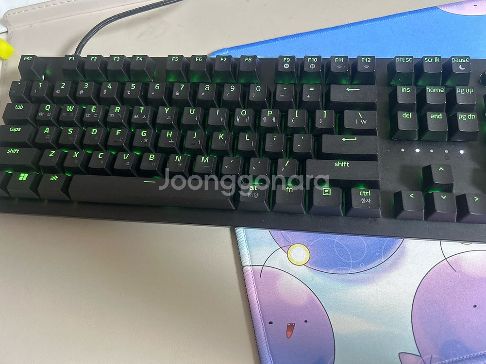 레이저 게이밍 키보드 헌츠맨 v2--1