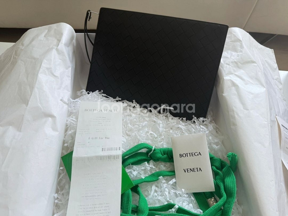 보테가베네타 인트레치아토 미디엄 클러치--3