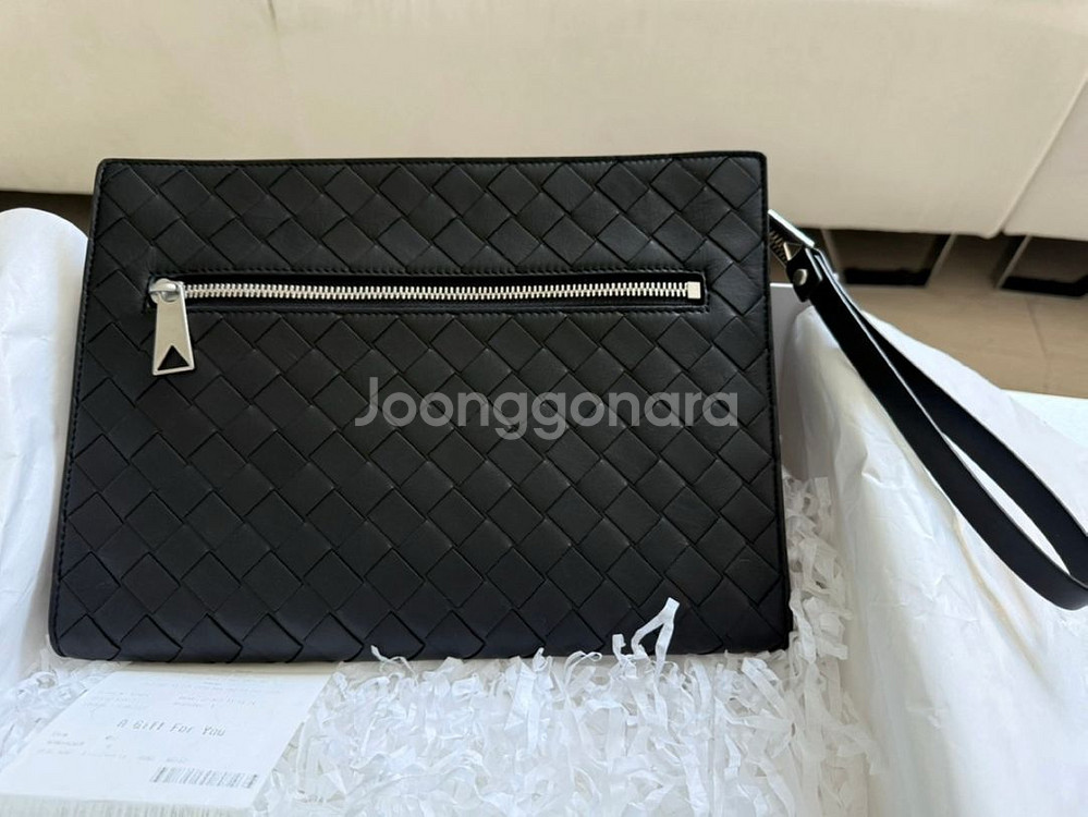 보테가베네타 인트레치아토 미디엄 클러치--0