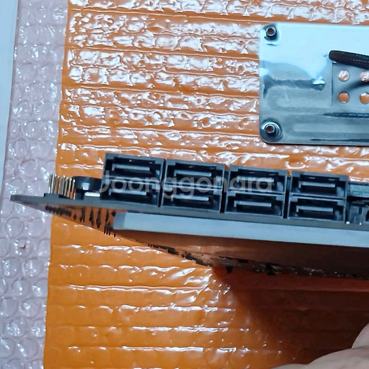 Asrock X570 Taichi--2