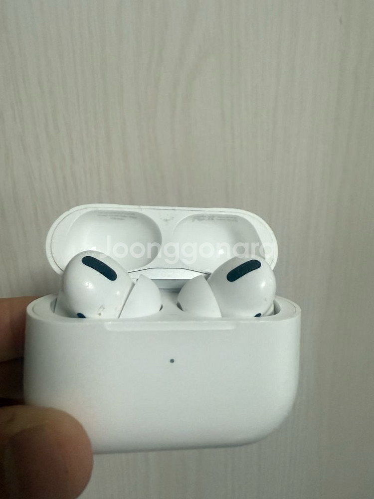 에어팟 프로 판매합니다--0