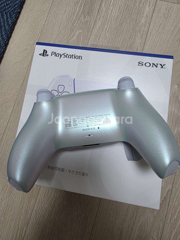 PS5 듀얼센스 컨트롤러 크로마펄--1