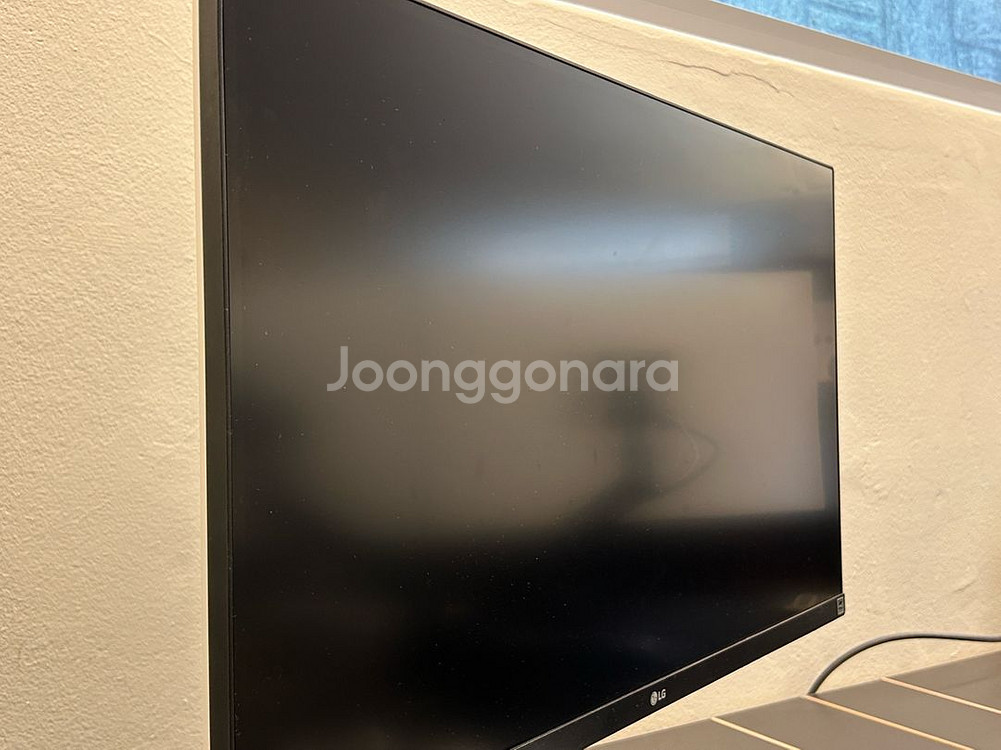 LG 27UP850N 4K 모니터 팝니다--0