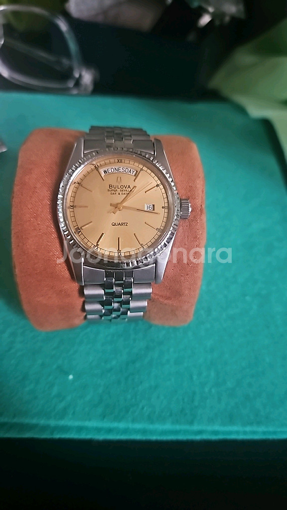 부로바 슈퍼세빌 쿼츠--0