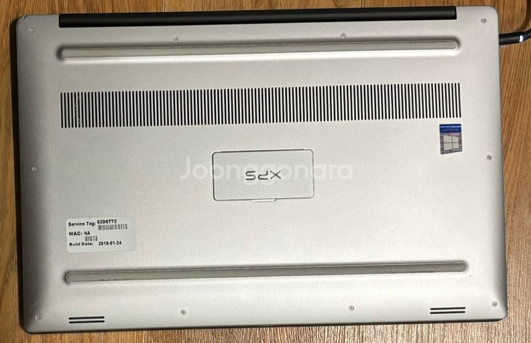 DELL xps 15 9570 노트북 팝니다--2