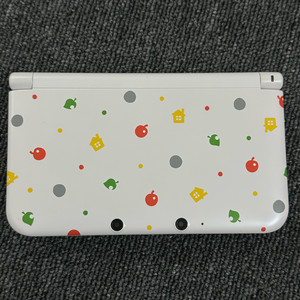 3DS XL 동물의숲 에디션 / 구큰다수,볶다수,튀동숲