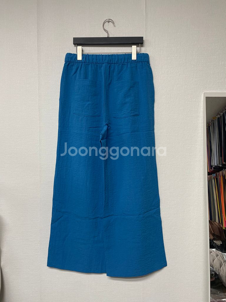 아뜰리에마졸리 25SS 크리즈 팬츠--1