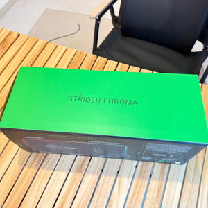 Razer Strider Chroma 마우스 장패드