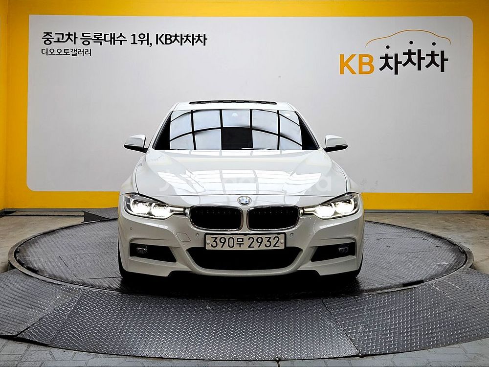 BMW 3시리즈 (F30) 320i M스포츠--7