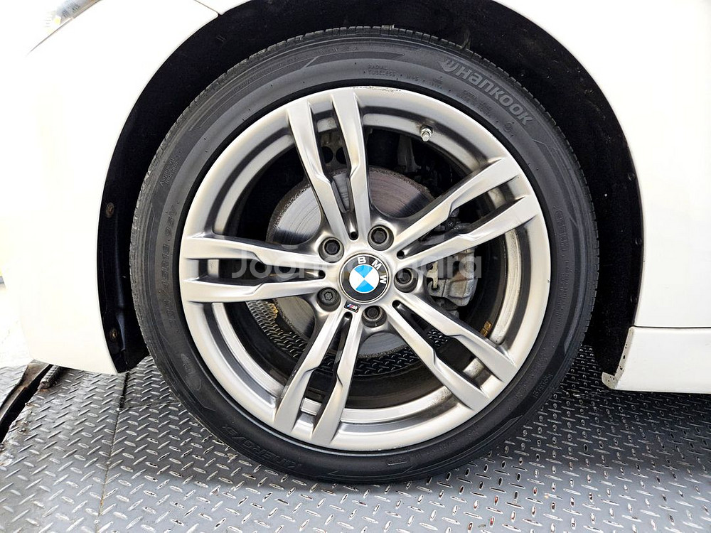BMW 3시리즈 (F30) 320i M스포츠--9