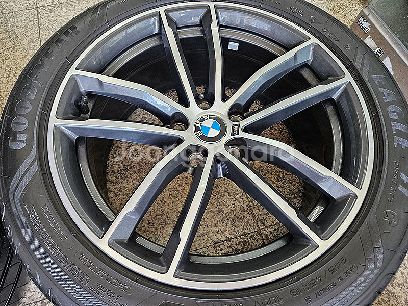 BMW G30 5시리즈 M버전 662M 18인치 휠--2