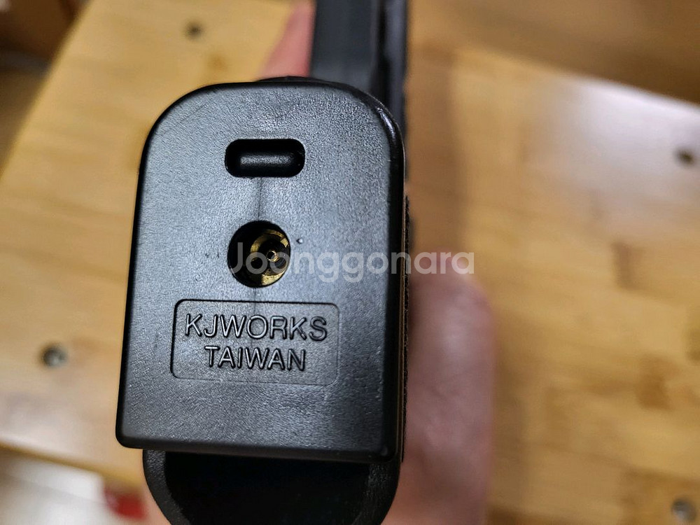 kjw g32--8