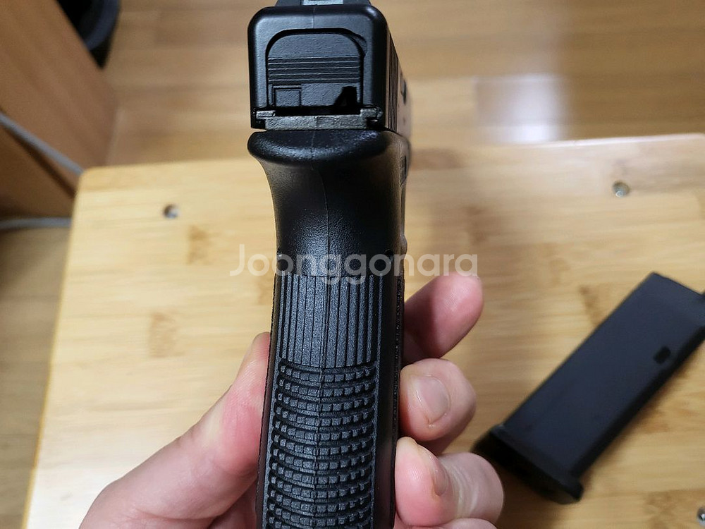 kjw g32--6