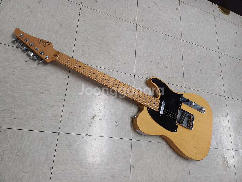 suhr antique classic t.--1