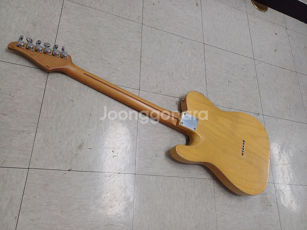 suhr antique classic t.--2