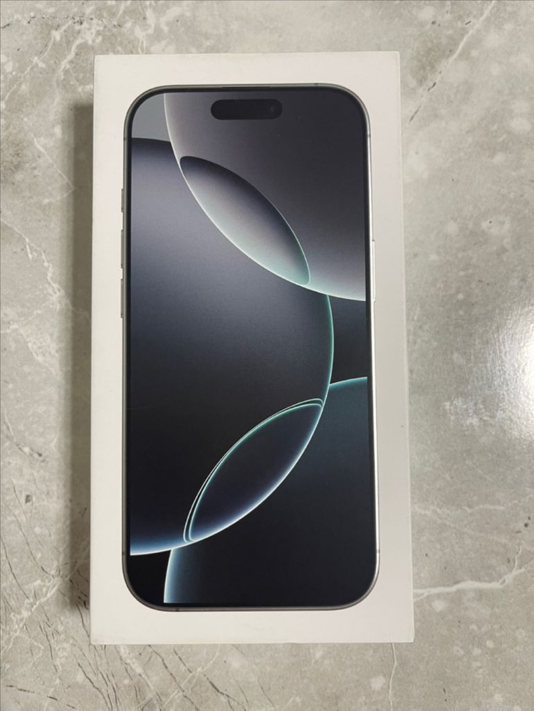 아이폰 16프로 1테라 화이트티타늄 미개봉--0