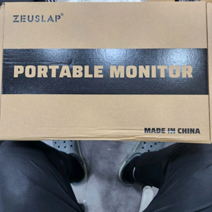 ZEUSLAP 휴대용 모니터 새상품 15.6인치