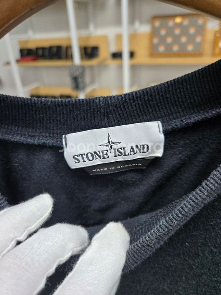 [정품]스톤아일랜드 맨투맨 M사이즈--2