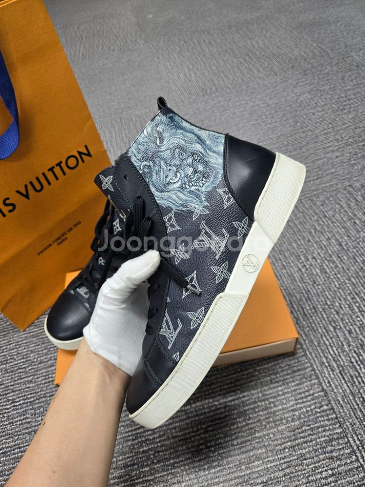 [정품]루이비통 채프먼 스니커즈--1