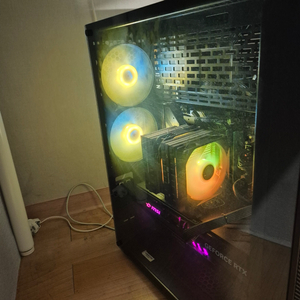 고사양 게이밍 컴퓨터 4070ti / i5 13600k