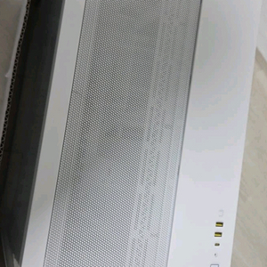 9800x3d 5070ti 고사양 pc판매합니다