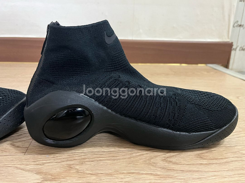 나이키 보나파이드 트리플블랙 280size--4