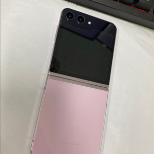 리퍼폰 SK 갤럭시Z플립5 라벤더 256GB 미사용