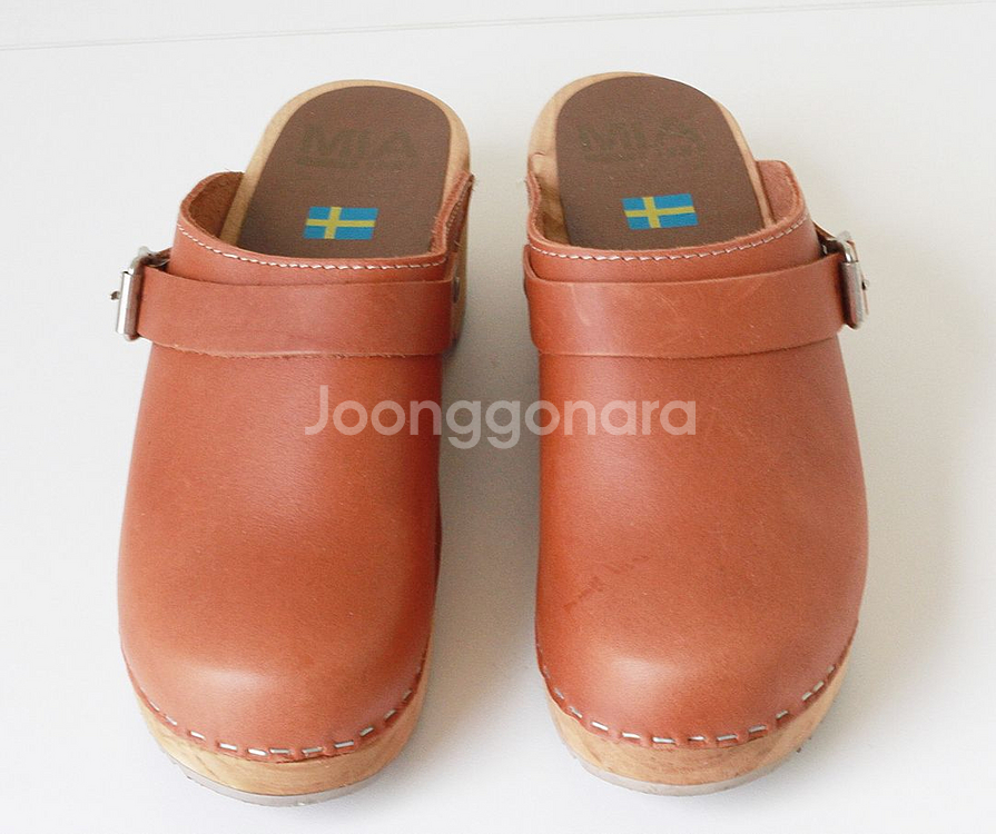 MIA (made in Sweden) 가죽 클로그 뮬--0