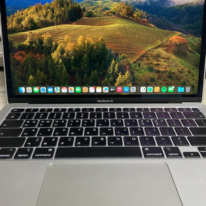 맥북에어 2020, i3 8gb / 256g