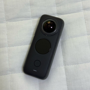 Insta360 ONE X2
