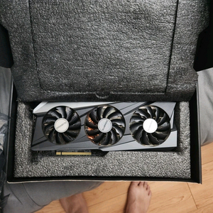 기가바이트 RTX 3070 Ti 그래픽카드