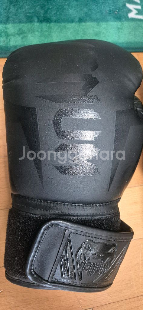 베넘 챌린저 3.0 복싱 글러브--0